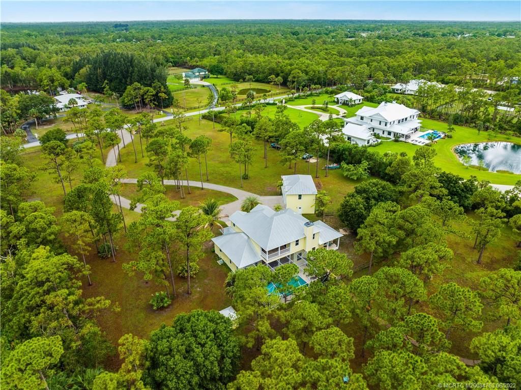 Photo of 6955 SW Gator Trail, Palm City, FL 34990 (MLS # M20034763)