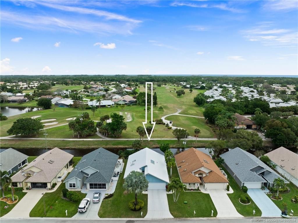 Photo of 6263 SE Ames Way, Hobe Sound, FL 33455 (MLS # M20042784)