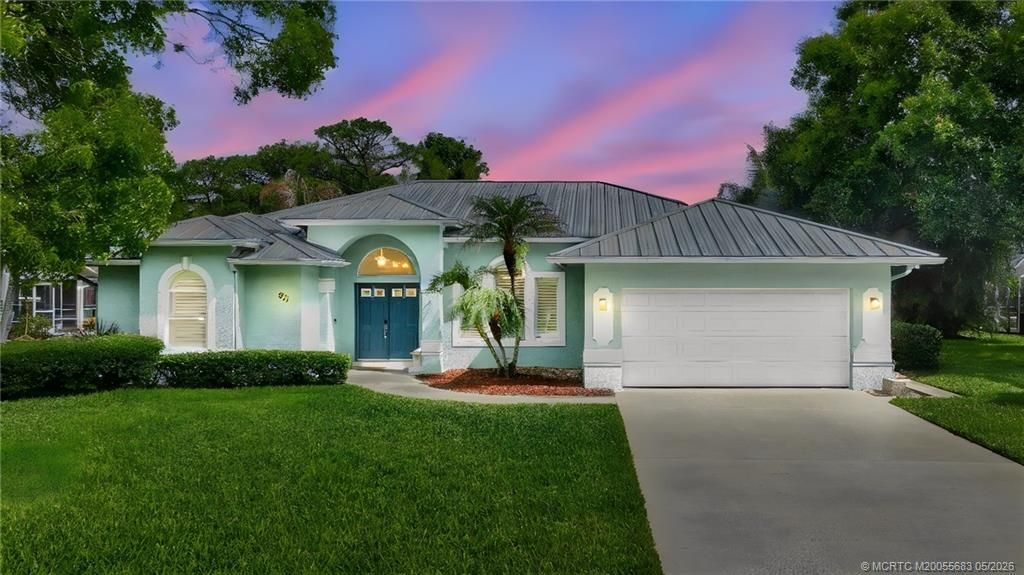 Photo of 671 SE Pin Oak Terrace, Stuart, FL 34997 (MLS # M20055683)