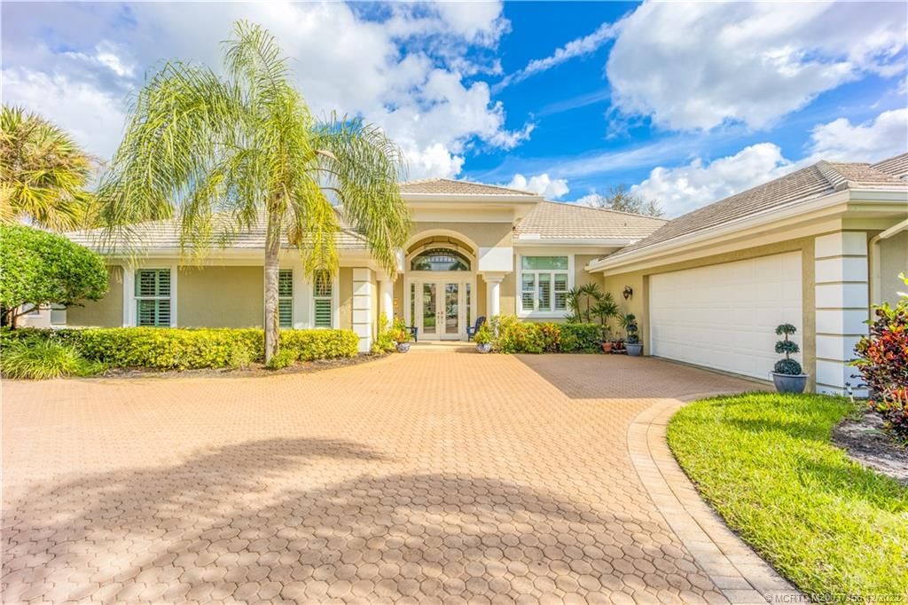Photo of 368 SW Squire Johns Lane, Palm City, FL 34990 (MLS # M20037156)