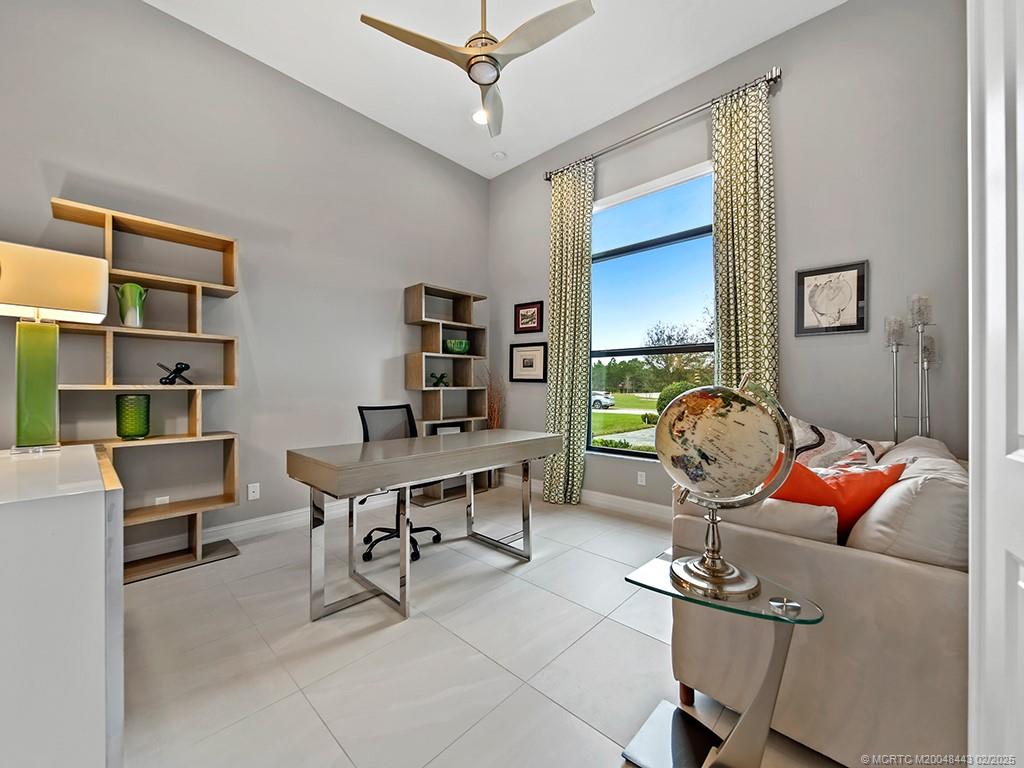 Palm City, Florida 34990, United States, 3 Bedrooms Bedrooms, ,4 BathroomsBathrooms,Residential,Pending,16271