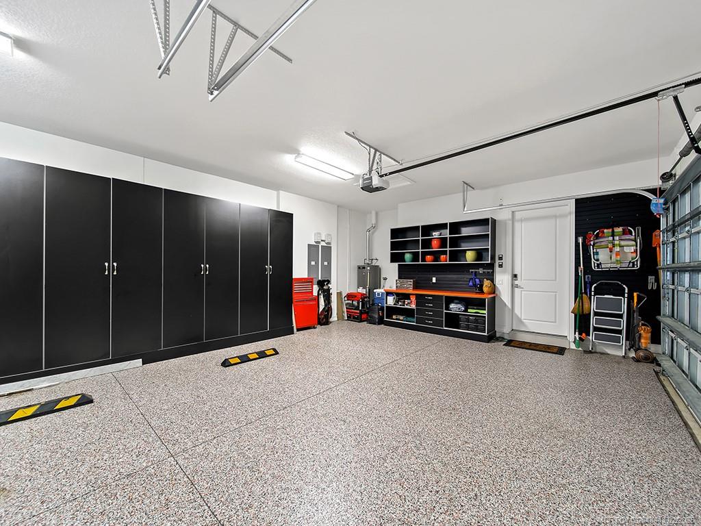 Palm City, Florida 34990, United States, 3 Bedrooms Bedrooms, ,4 BathroomsBathrooms,Residential,Pending,16271