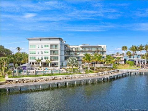 Photo of 41 SW Seminole Street #208, Stuart, FL 34994 (MLS # M20055511)