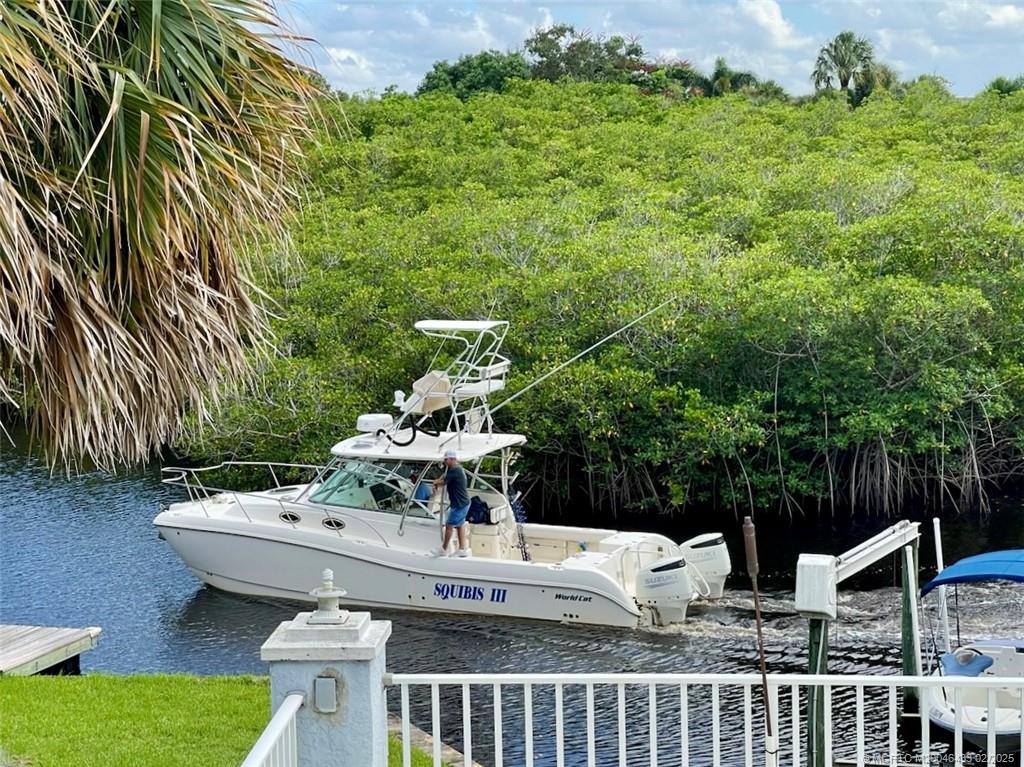 Jensen Beach, Florida 34957, United States, 4 Bedrooms Bedrooms, ,4 BathroomsBathrooms,Residential,Pending,46856