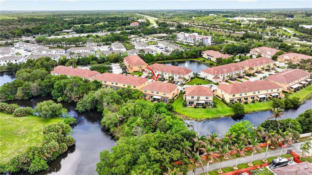 Photo of 587 SW Glen Crest Way, Stuart, FL 34997 (MLS # M20055383)