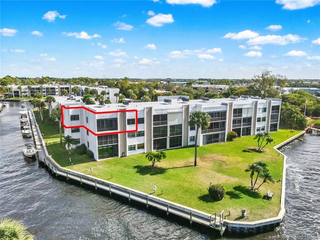 Photo of 1950 SW Palm City Road #1-307, Stuart, FL 34994 (MLS # M20054000)