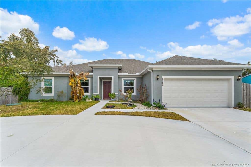 Photo of 2172 SE South Buttonwood Drive, Port Saint Lucie, FL 34952 (MLS # M20054259)