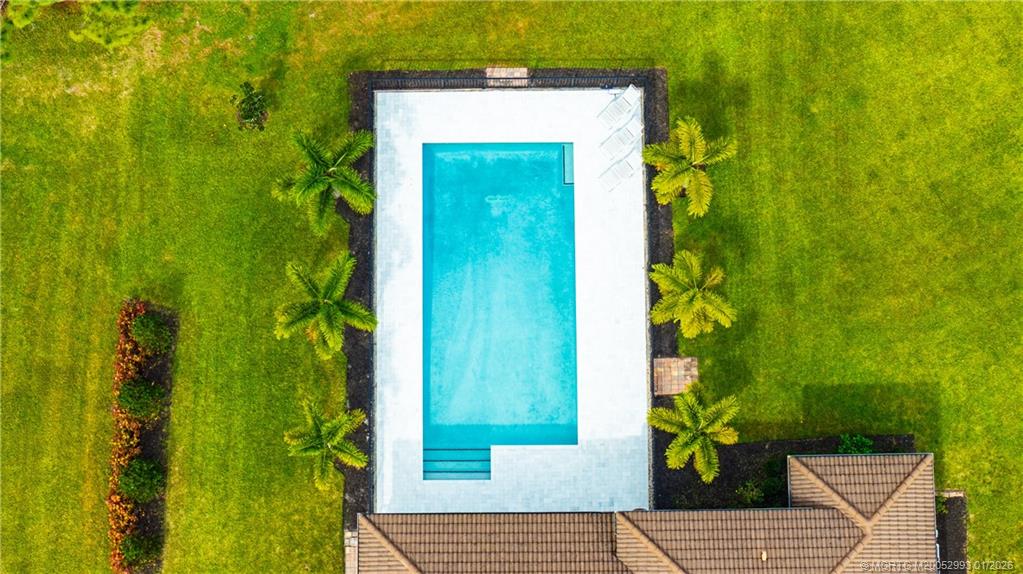 4857 SW Sensation Street