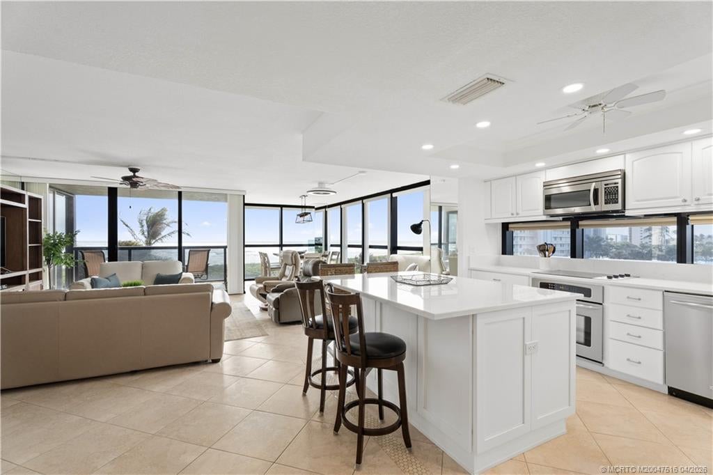 10410 S Ocean Drive 309