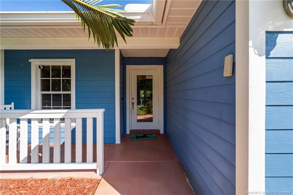 Photo of 3057 SW Virginia Avenue, Palm City, FL 34990 (MLS # M20052717)