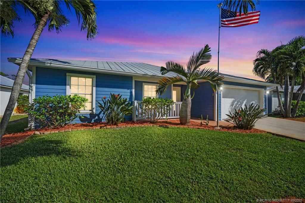 Photo of 3057 SW Virginia Avenue, Palm City, FL 34990 (MLS # M20052717)