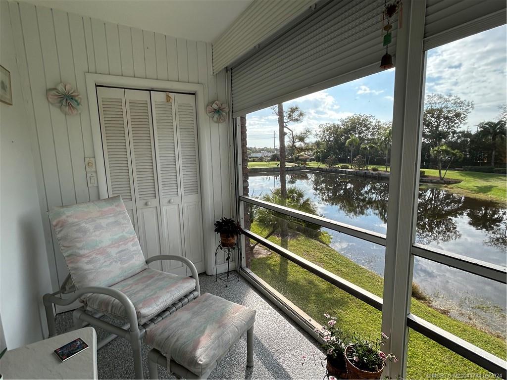 Stuart, Florida 34994, United States, 2 Bedrooms Bedrooms, ,2 BathroomsBathrooms,Residential,Pending,63305