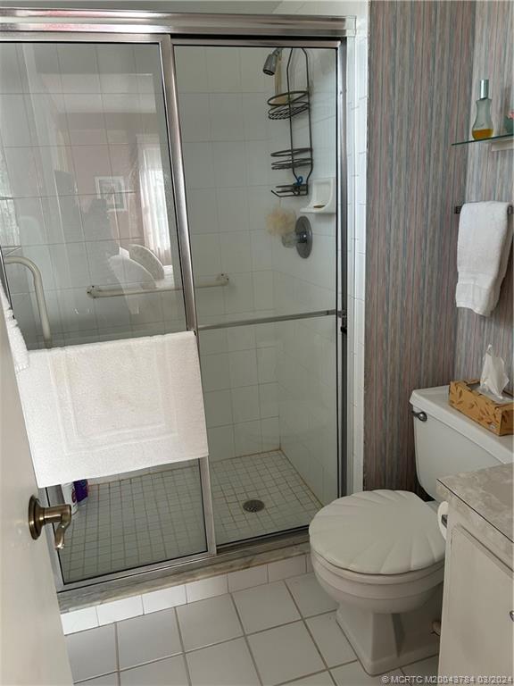 Stuart, Florida 34994, United States, 2 Bedrooms Bedrooms, ,2 BathroomsBathrooms,Residential,Pending,63305