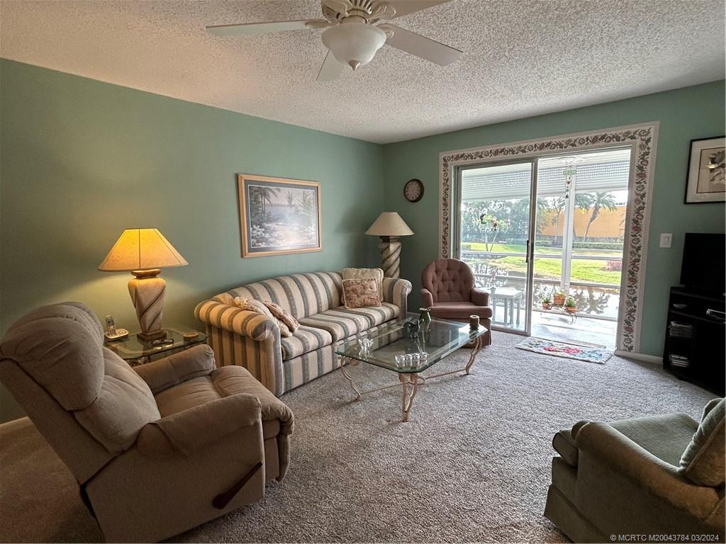 Stuart, Florida 34994, United States, 2 Bedrooms Bedrooms, ,2 BathroomsBathrooms,Residential,Pending,63305