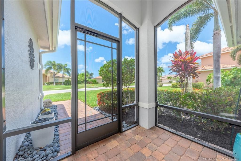 Photo of 1236 SE Conference Circle, Stuart, FL 34997 (MLS # M20045311)