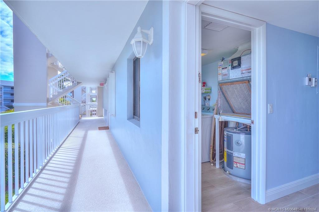 Stuart, Florida 34996, United States, 2 Bedrooms Bedrooms, ,2 BathroomsBathrooms,Residential,Active,25187