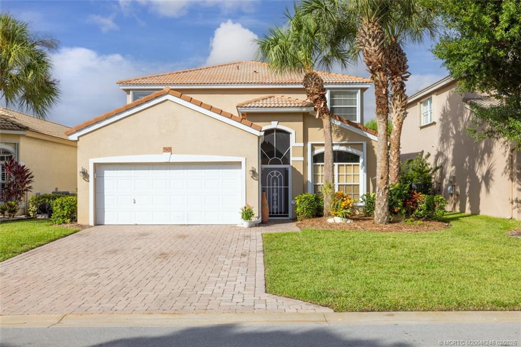 3905 NW Deer Oak Drive