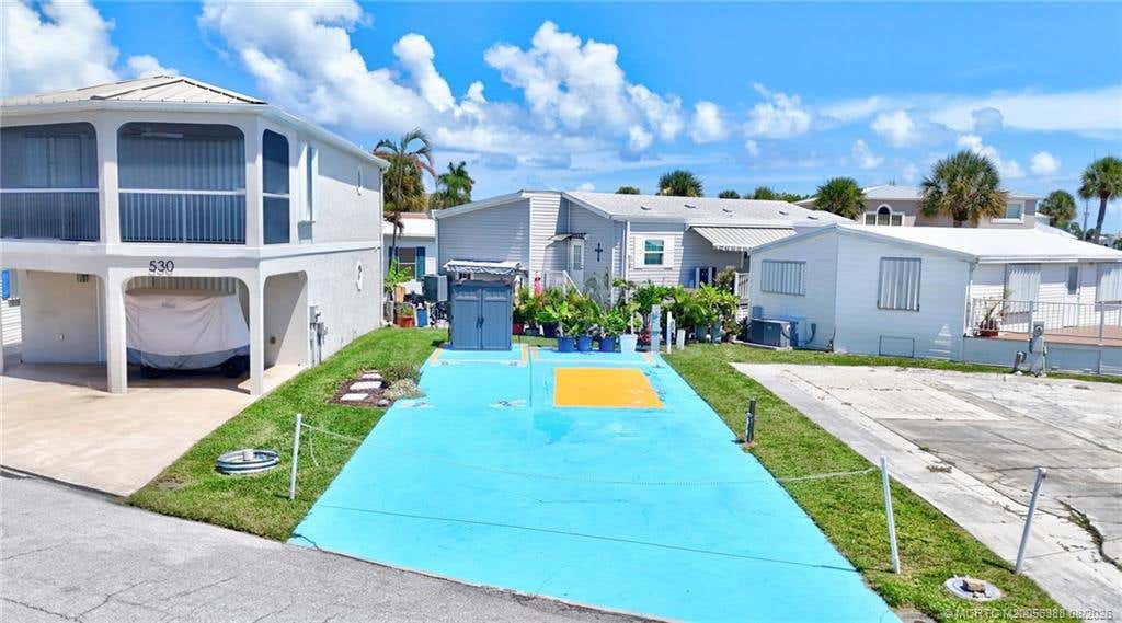 Photo of 529 Nettles Boulevard, Jensen Beach, FL 34957 (MLS # M20056388)