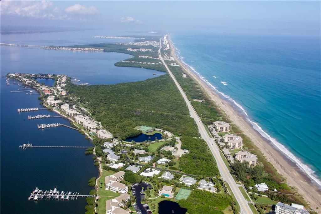 Photo of 4440 NE Sandpebble Trace #9-203, Stuart, FL 34996 (MLS # M20039253)