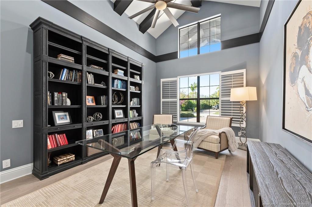 Palm City, Florida 34990, United States, 3 Bedrooms Bedrooms, ,4 BathroomsBathrooms,Residential,Pending,20339