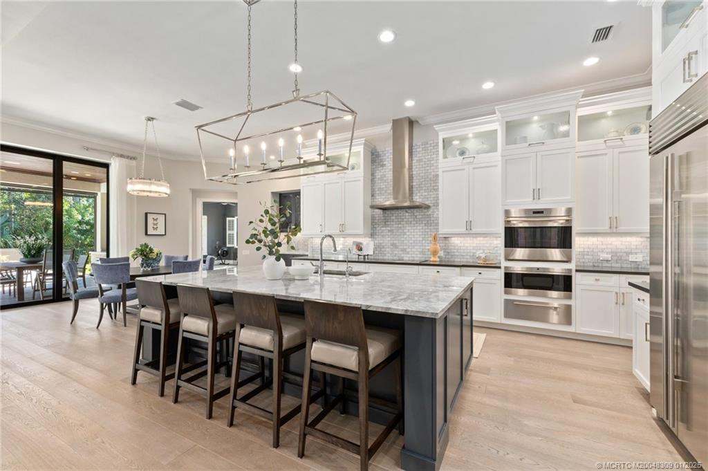 Palm City, Florida 34990, United States, 3 Bedrooms Bedrooms, ,4 BathroomsBathrooms,Residential,Pending,20339