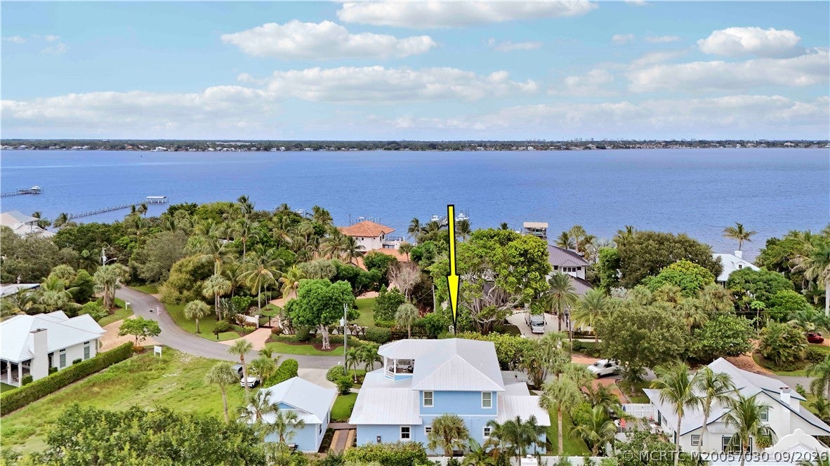 1002 SE Riverside Drive