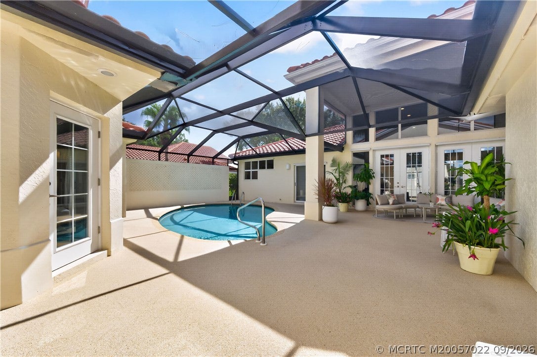1507 NW Sawgrass Way