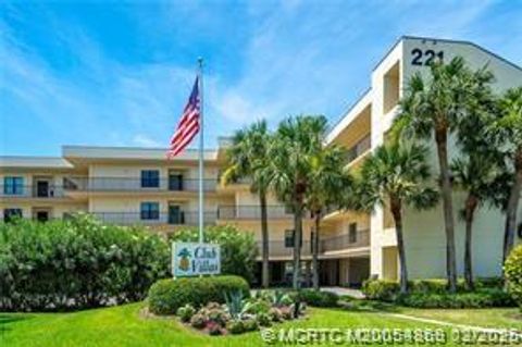 Photo of 221 NE Plantation Road #415, Stuart, FL 34996 (MLS # M20054869)