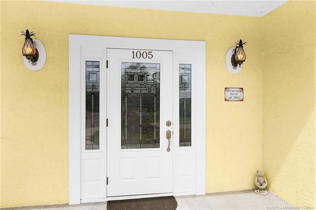 Photo of 1005 SW All American Boulevard, Palm City, FL 34990 (MLS # M20047208)