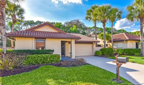 Property photo of 2580 sw bobalink court, palm city, FL 34990