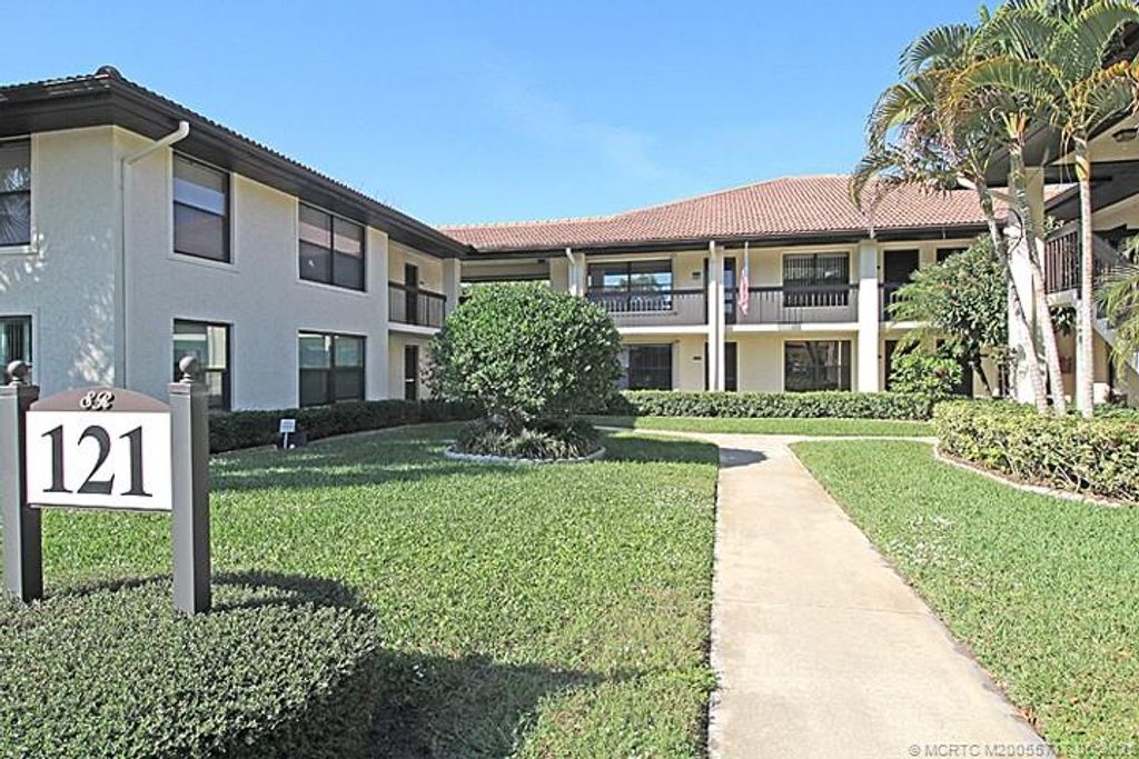Photo of 121 SW South River Drive #105, Stuart, FL 34997 (MLS # M20055717)