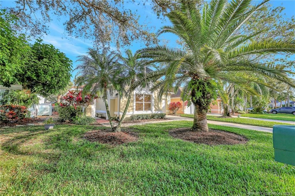 Photo of 2115 SW Augusta Trace, Palm City, FL 34990 (MLS # M20042236)