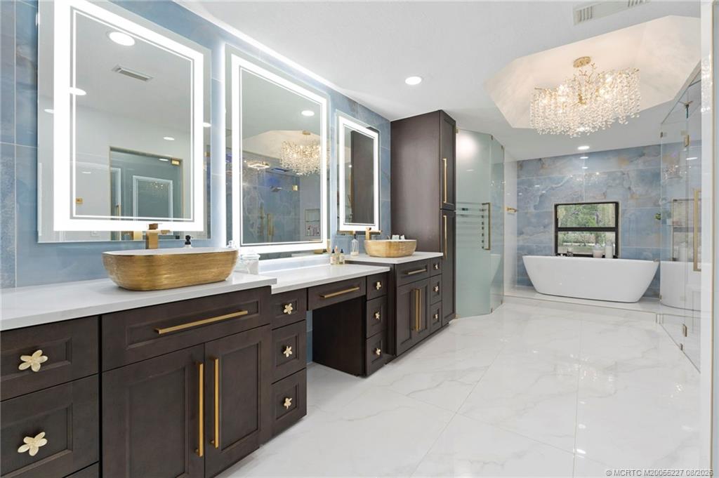 7725 Gullotti Pl, Port Saint Lucie, FL, 34952, USA, 4 Bedrooms Bedrooms, ,2 BathroomsBathrooms,Residential,Active,7725 Gullotti Pl,M20055227