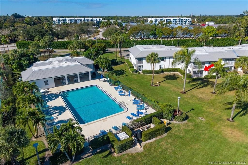 Photo of 806 SE Central Parkway #6, Stuart, FL 34994 (MLS # M20054109)