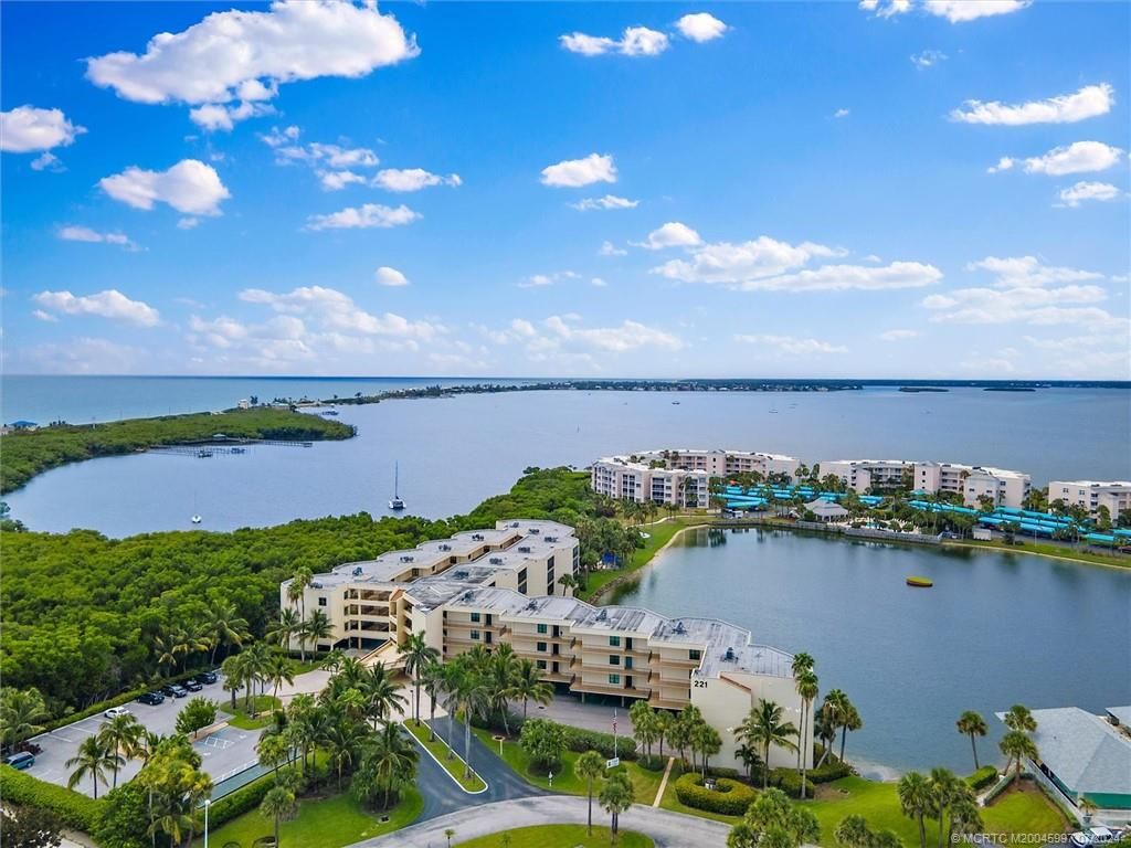 Photo of 221 NE Plantation Road #406, Stuart, FL 34996 (MLS # M20045997)