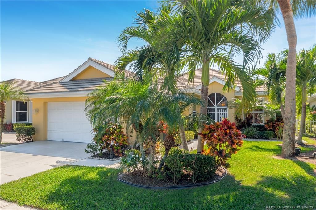 Photo of 2907 SW Brighton Way, Palm City, FL 34990 (MLS # M20038092)