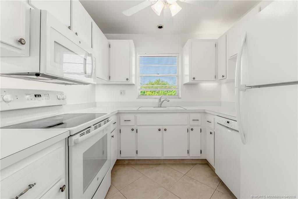 Photo of 1225 NW 21st Street #8-815, Stuart, FL 34994 (MLS # M20055024)