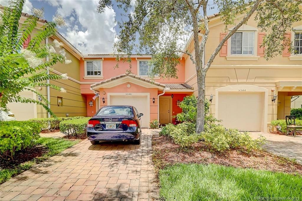 Photo of 5348 SE Jennings Lane, Stuart, FL 34997 (MLS # M20039951)