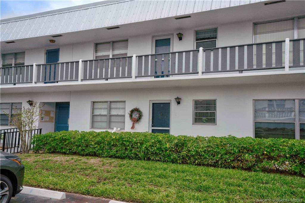 Photo of 2929 SE Ocean Boulevard #141-8, Stuart, FL 34996 (MLS # M20042164)
