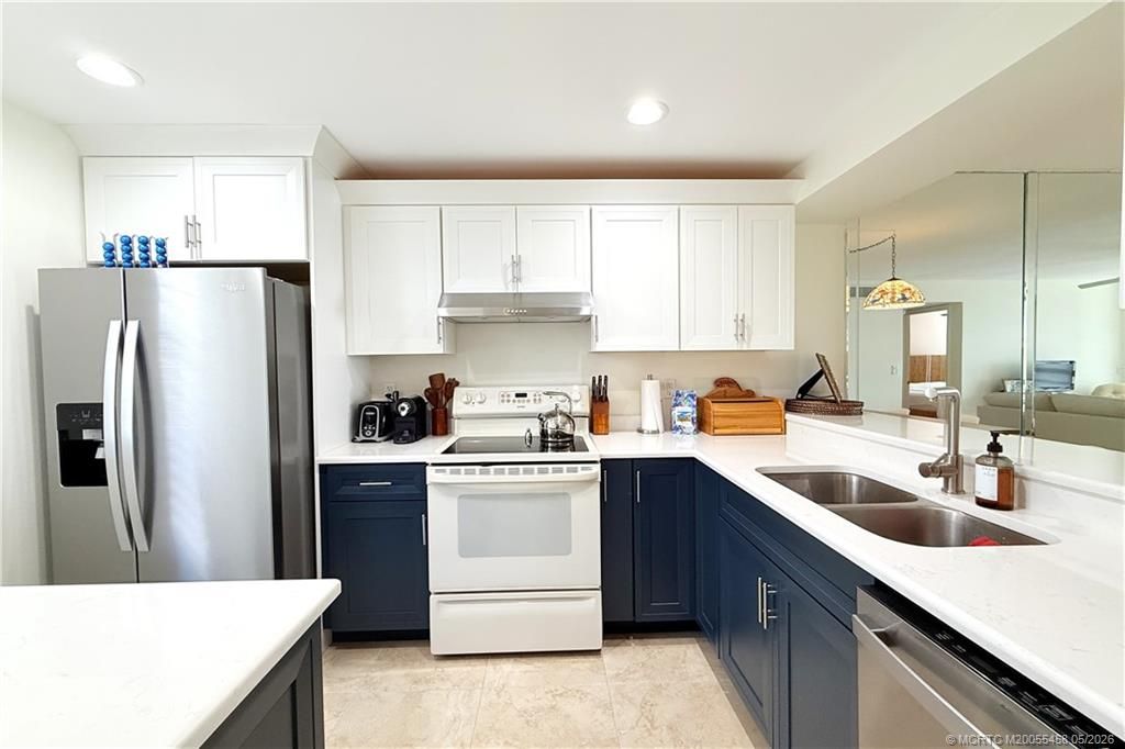 Photo of 1950 SW Palm City Road #12305, Stuart, FL 34994 (MLS # M20055458)