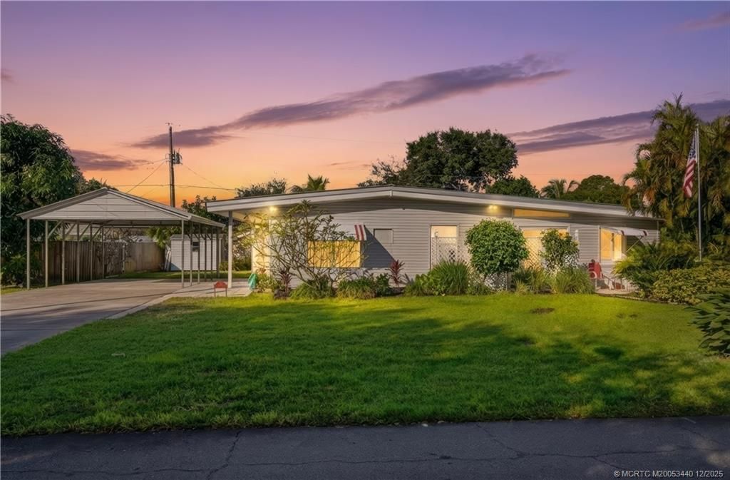 Photo of 820 SE Stafford Drive, Stuart, FL 34996 (MLS # M20053440)