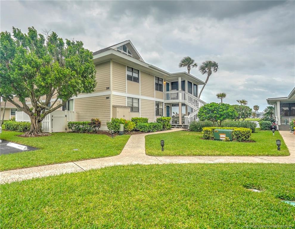 Stuart, Florida 34996, United States, 3 Bedrooms Bedrooms, ,3 BathroomsBathrooms,Residential,Active,8596