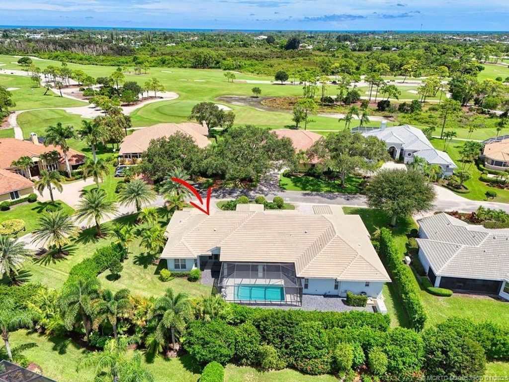 Photo of 7748 SE Manhasset Place, Hobe Sound, FL 33455 (MLS # M20053960)