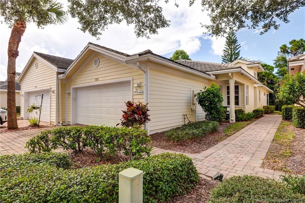 Photo of 1589 SE Tidewater Place, Stuart, FL 34997 (MLS # M20040947)