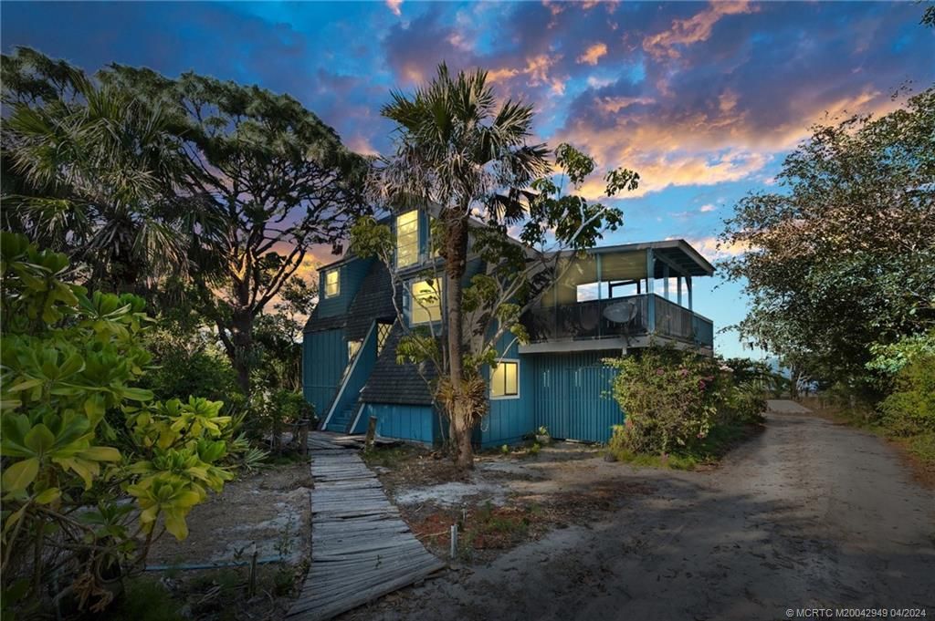 Photo of 12000 Conklin Way, Jensen Beach, FL 34957 (MLS # M20042949)