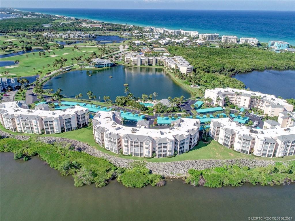 Stuart, Florida 34996, United States, 2 Bedrooms Bedrooms, ,2 BathroomsBathrooms,Residential,Active,65334