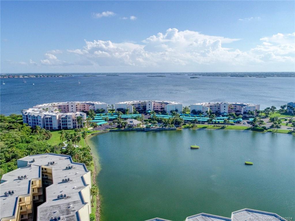 Stuart, Florida 34996, United States, 2 Bedrooms Bedrooms, ,2 BathroomsBathrooms,Residential,Active,65334