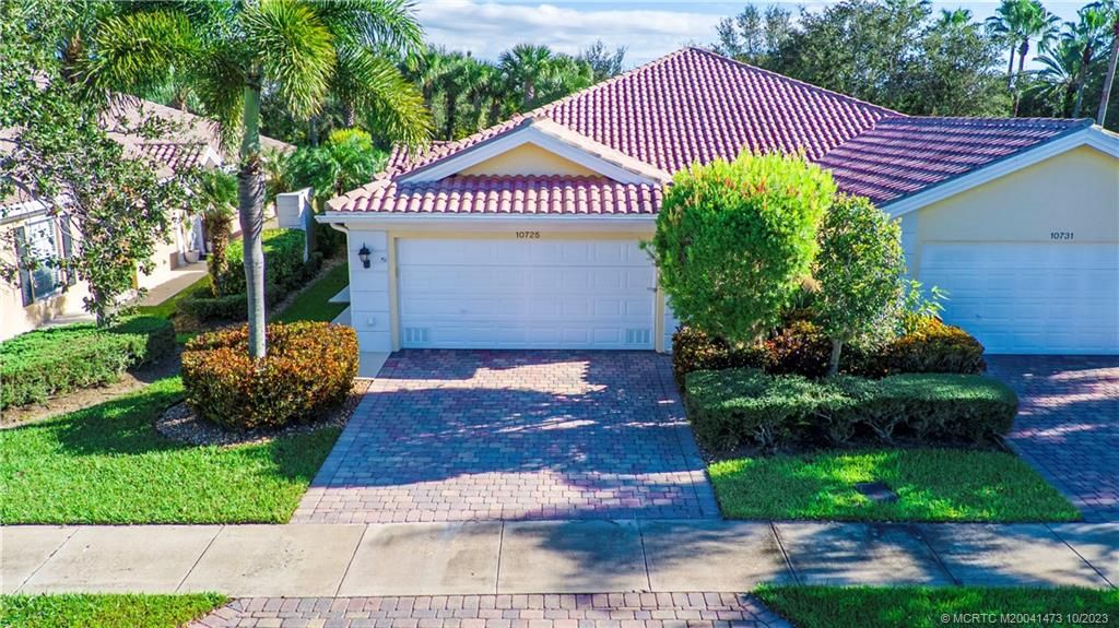 Photo of 10725 SW Hartwick Drive, Port Saint Lucie, FL 34987 (MLS # M20041473)