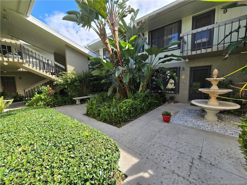 Photo of 800 NW Fork Road #9-5, Stuart, FL 34994 (MLS # M20045726)