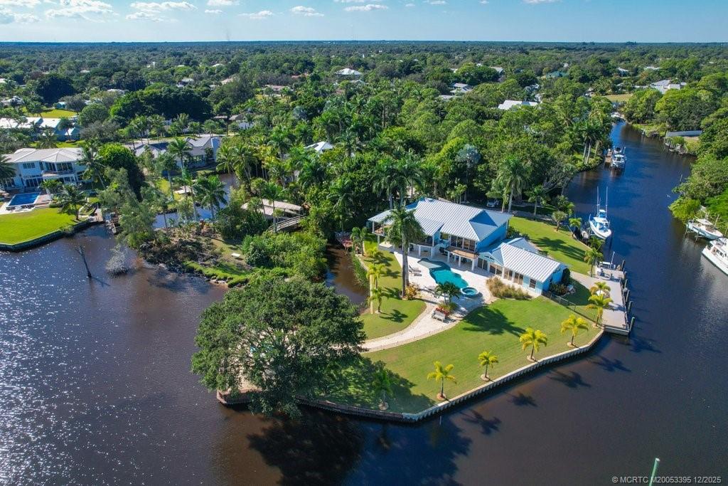 659 SW Bittern Street